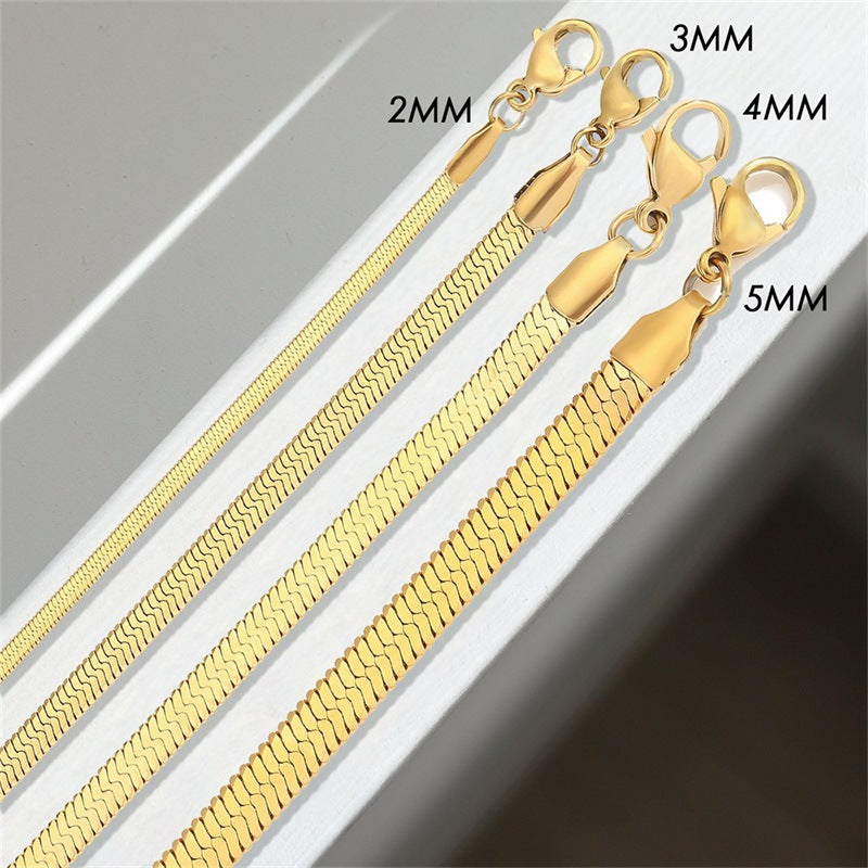 Elegant Herringbone Bracelet in Gold