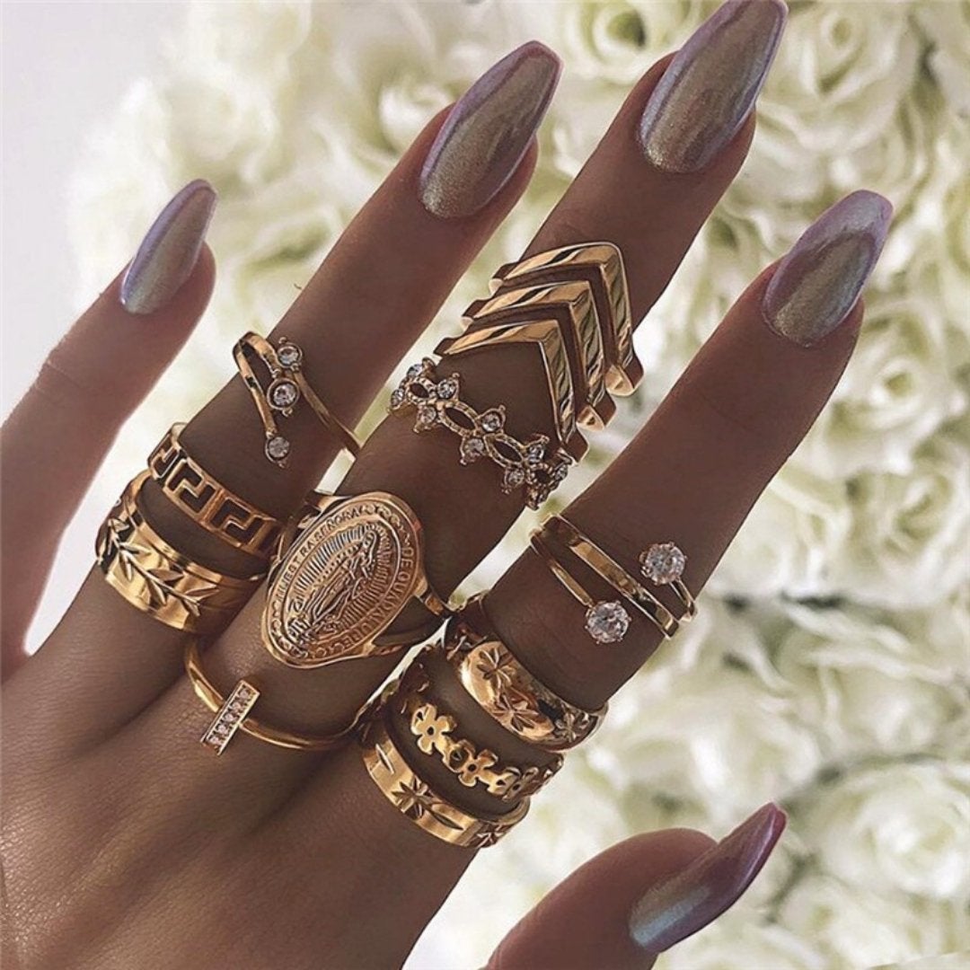 Exclusive Set of 8 to 12 Distinctive Rings