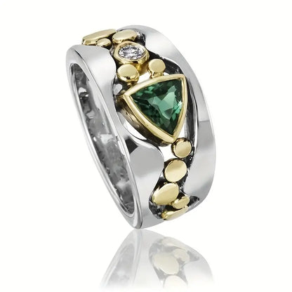 Retro Emerald Glass Ring