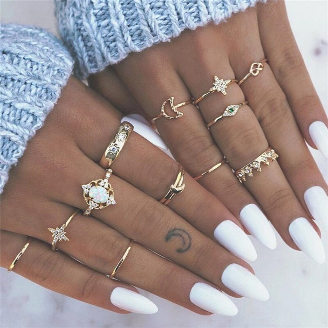 Exclusive Set of 8 to 12 Distinctive Rings