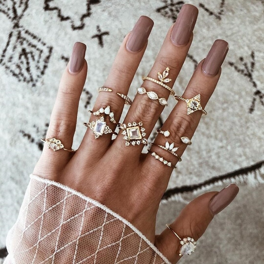Exclusive Set of 8 to 12 Distinctive Rings