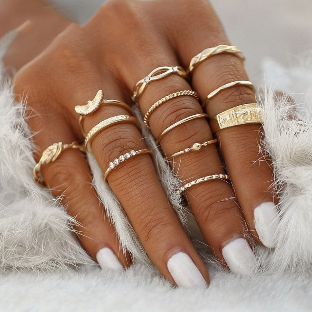 Exclusive Set of 8 to 12 Distinctive Rings