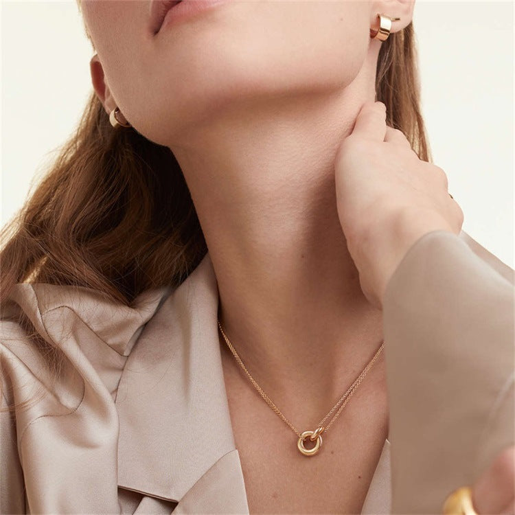 Elegant Gold Chain Necklace