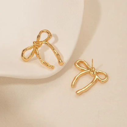 Stylish Retro Bow Earrings