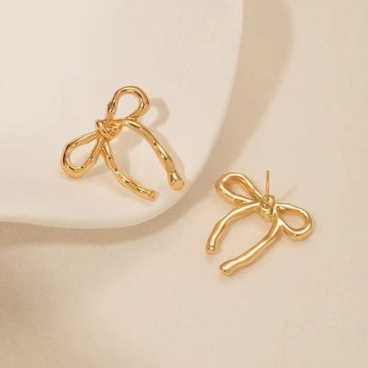 Stylish Retro Bow Earrings