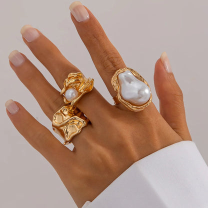 Elegant Onda Pearl Ring Set (3-Pack)