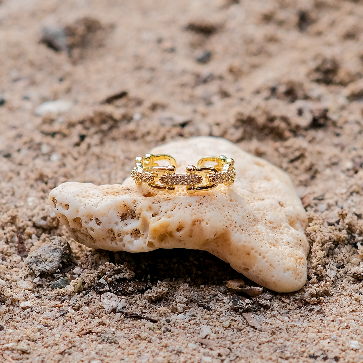 Elegant Gold Ring