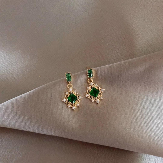 Stylish Green Zirconia Earrings in Gold