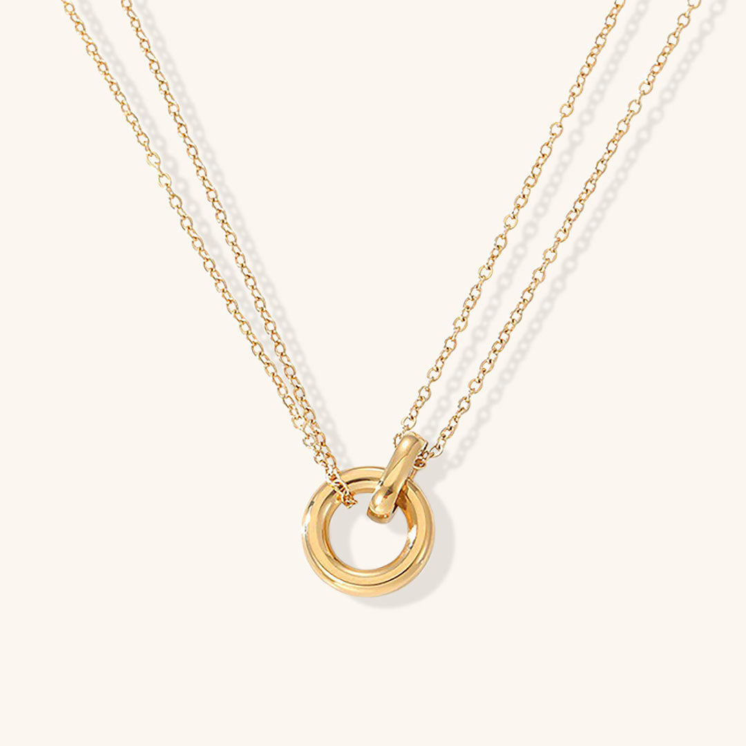 Elegant Gold Chain Necklace