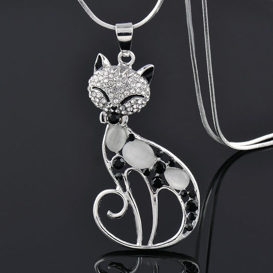 Sterling Silver Necklace with Zirconia-Encrusted Cat Design