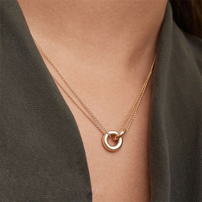 Elegant Gold Chain Necklace