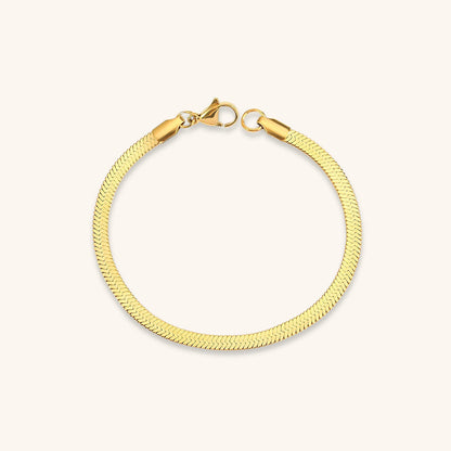 Elegant Herringbone Bracelet in Gold