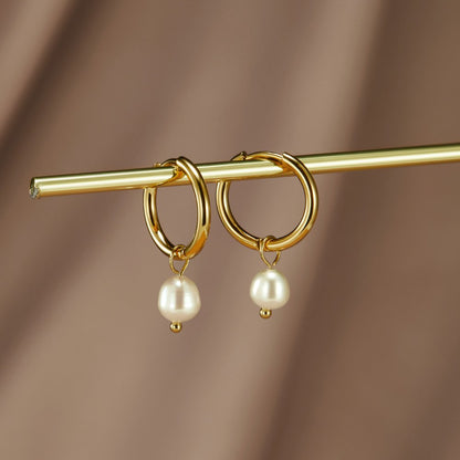 Elegant Freshwater Pearl Earrings