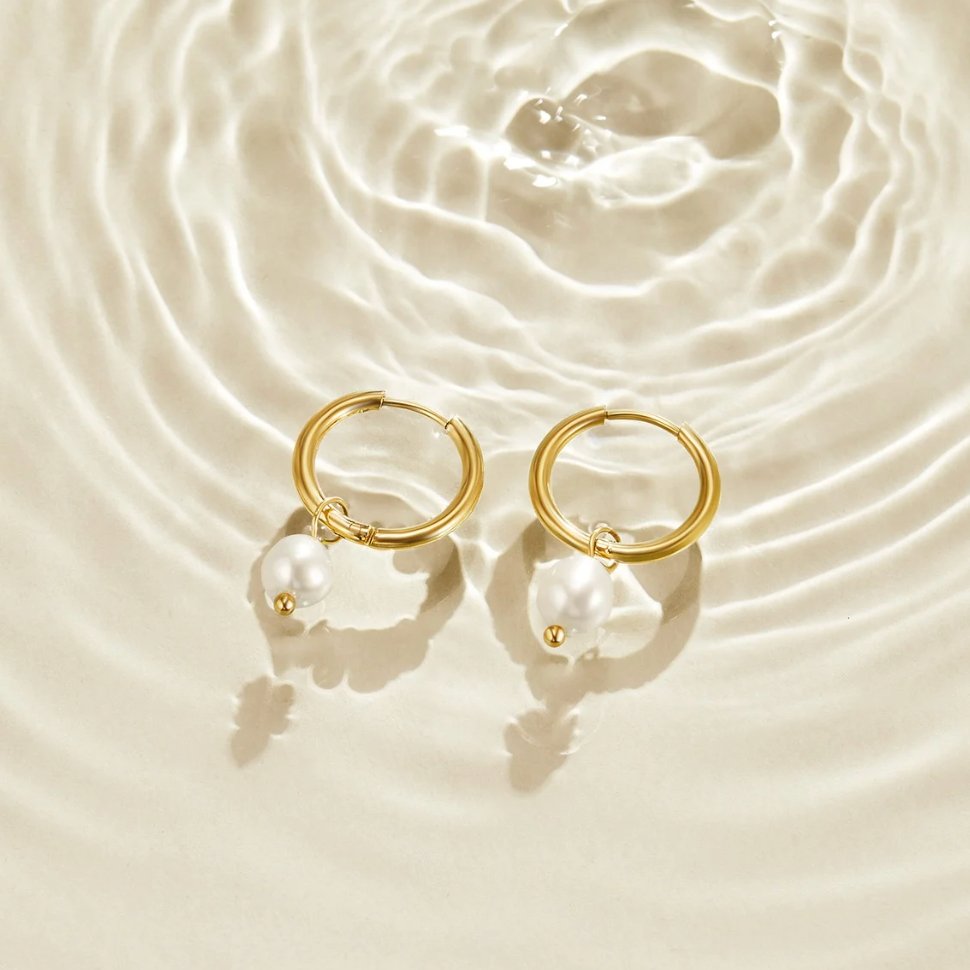 Elegant Freshwater Pearl Earrings