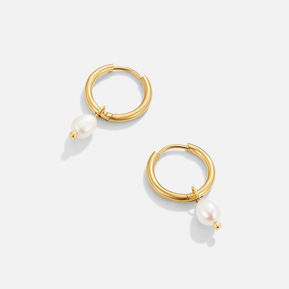 Elegant Freshwater Pearl Earrings