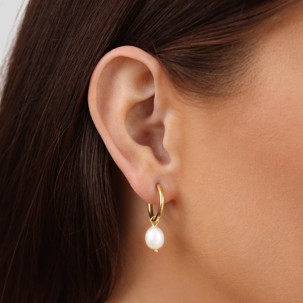 Elegant Freshwater Pearl Earrings