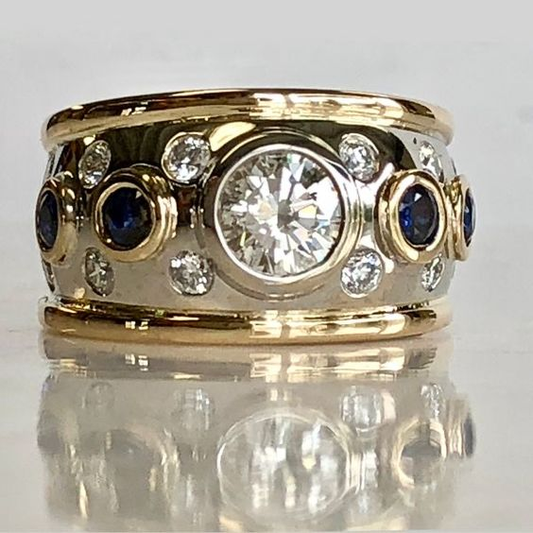 Antique Golden Inlaid Zirconia Ring