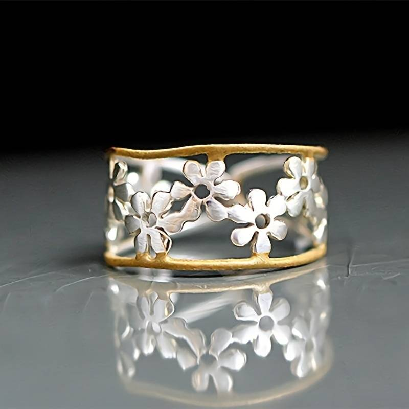 Unique Hollow Flower Ring