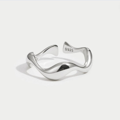Elegant Minimalist Ring